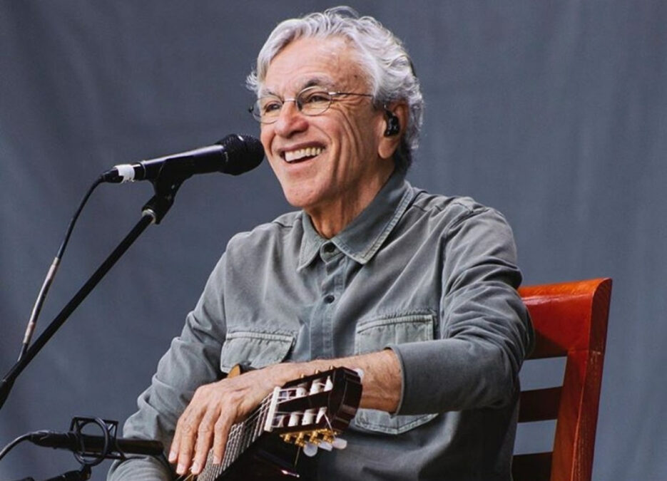 Caetano por Caetano: 6 ideias que moldam a mente do artista