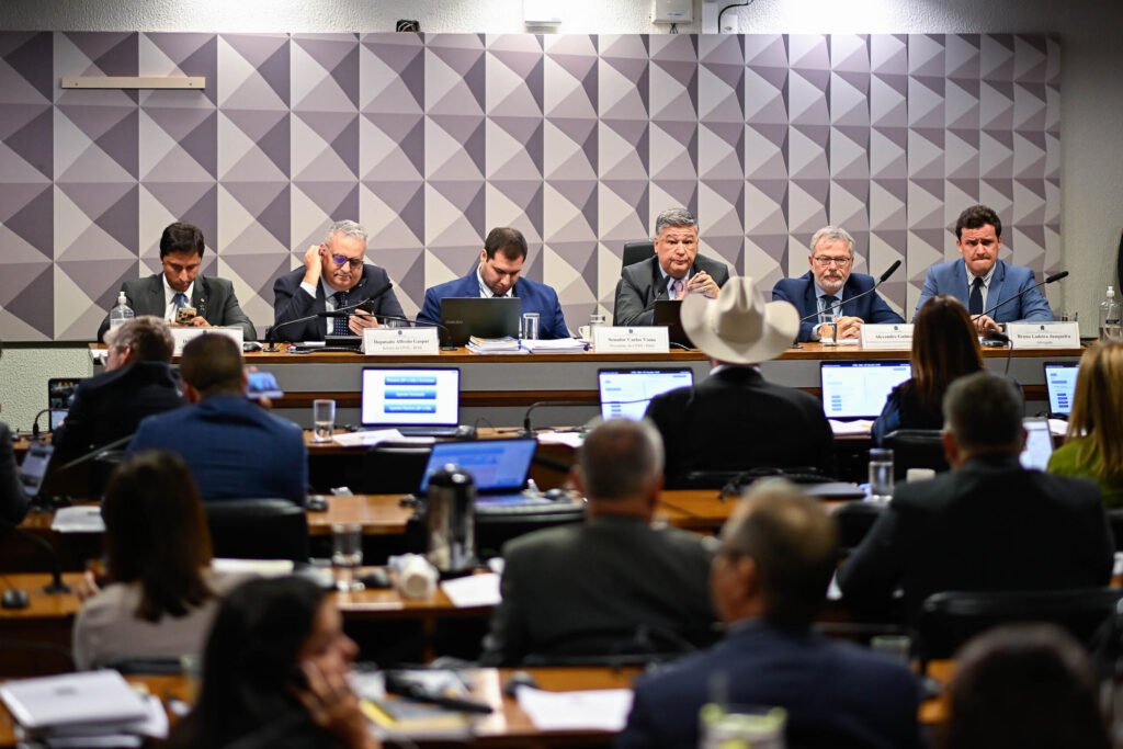 cpmi-ouve-ex-coordenador-do-inss-e-empresario-nesta-segunda-(17)