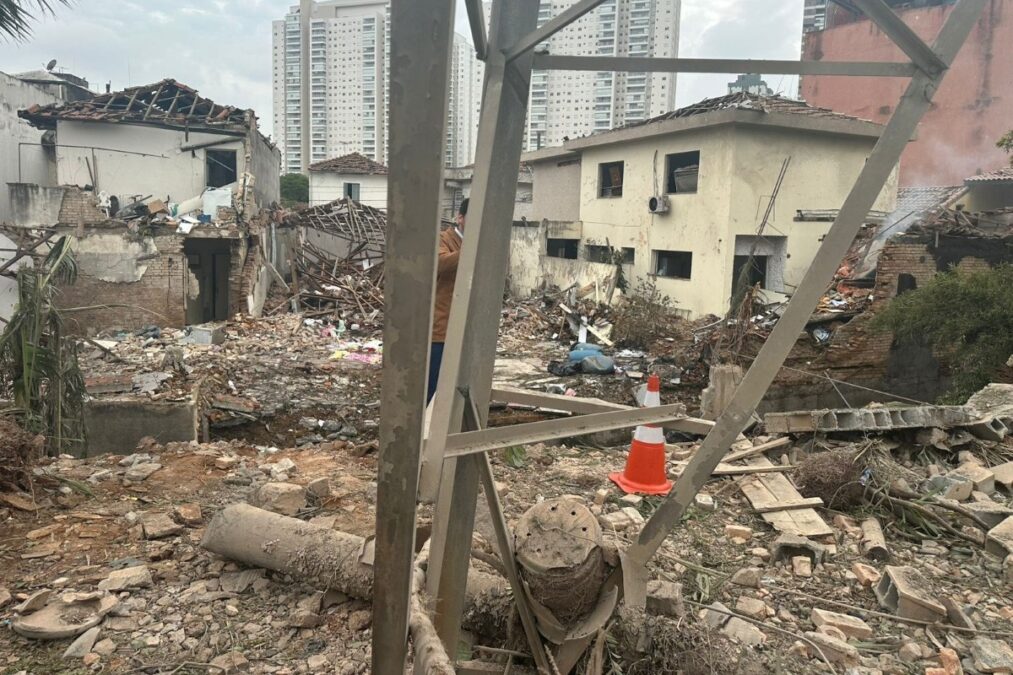 Prefeitura paga R$ 1 mil a famílias desabrigadas após explosão em SP