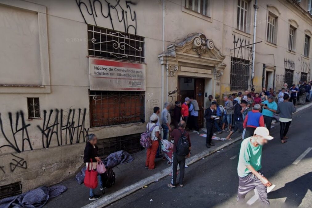 Corpo é encontrado em freezer de centro de apoio para moradores de rua