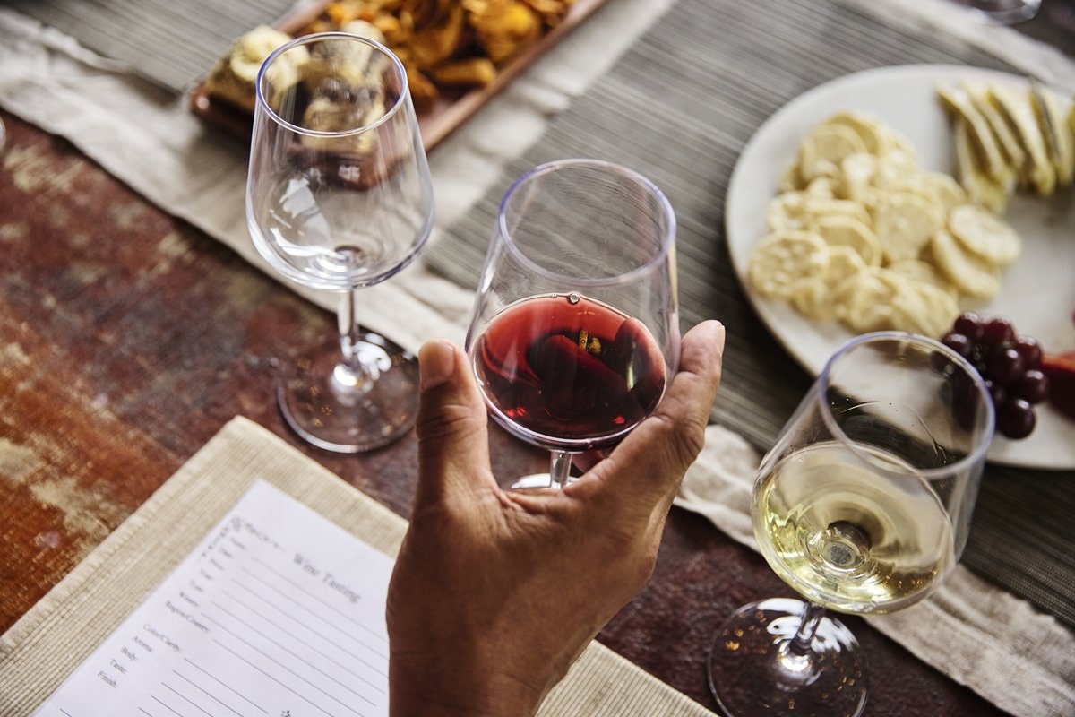 Como identificar defeitos no vinho e o impacto que eles têm na bebida