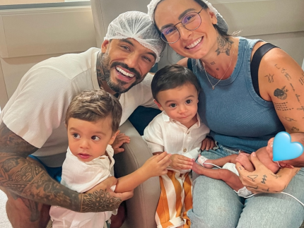 apos-perder-um-dos-gemeos,-clara-maia-revela-doacao-de-13-litros-de-leite-materno