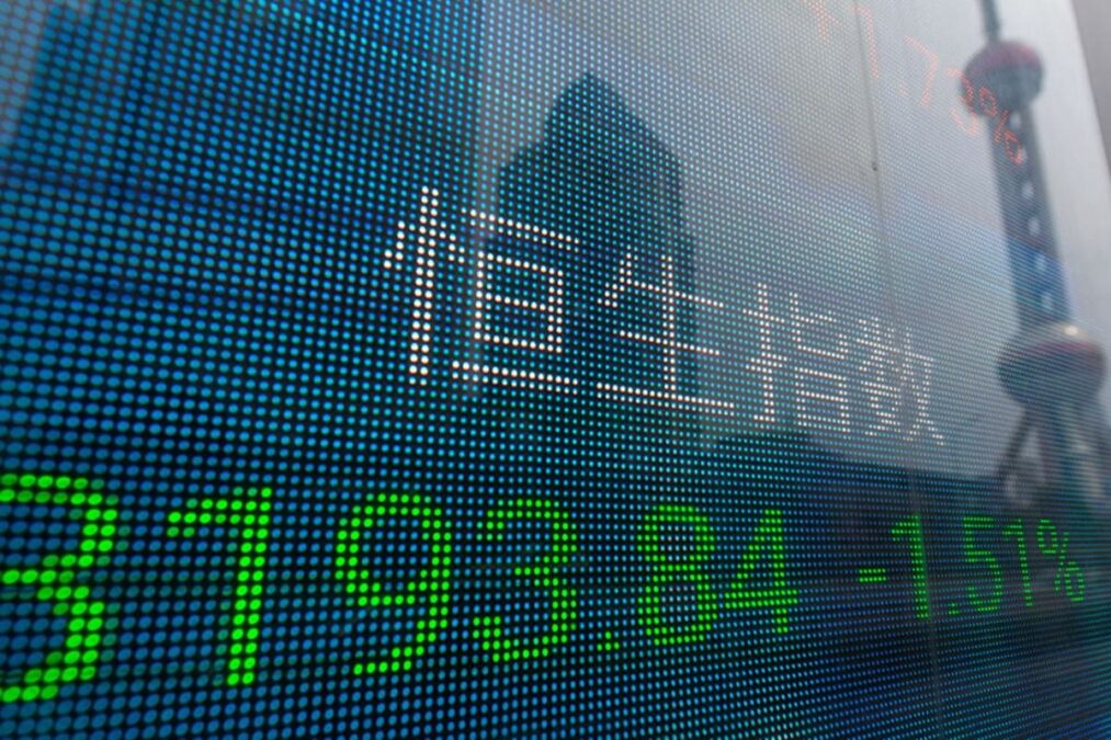 Ações da China fecham com maiores perdas em uma semana desde 2024