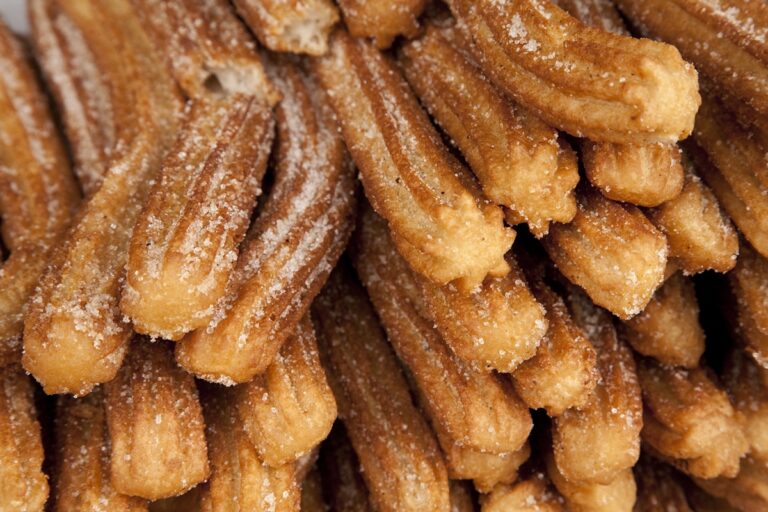 churros-caseiros-crocantes-e-faceis-de-fazer