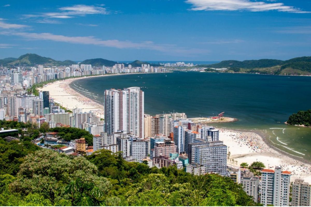Litoral de SP: turista morre afogado e mulher sobrevive a mal súbito