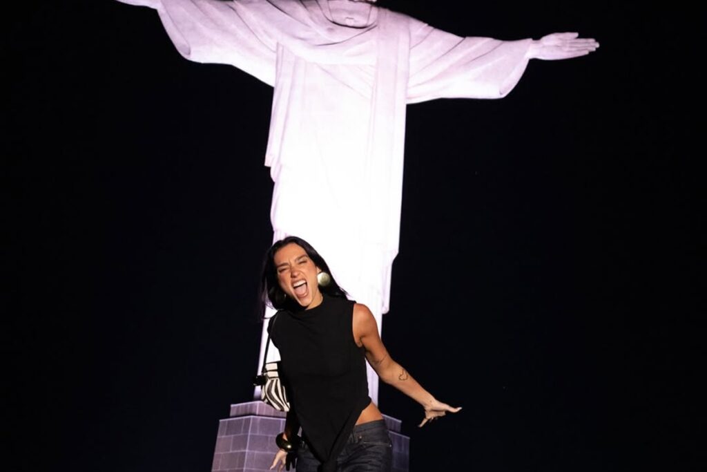 “ministra-do-turismo”?-dua-lipa-se-declara-ao-rio-em-post-no-instagram