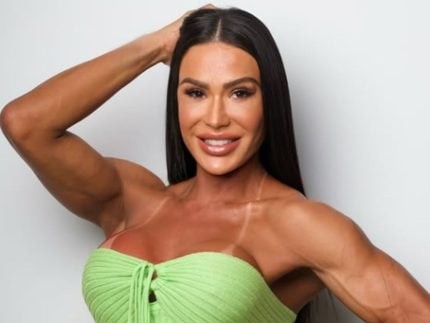 gracyanne-da-resposta-as-criticas-que-recebeu-por-morar-com-a-ex-sogra