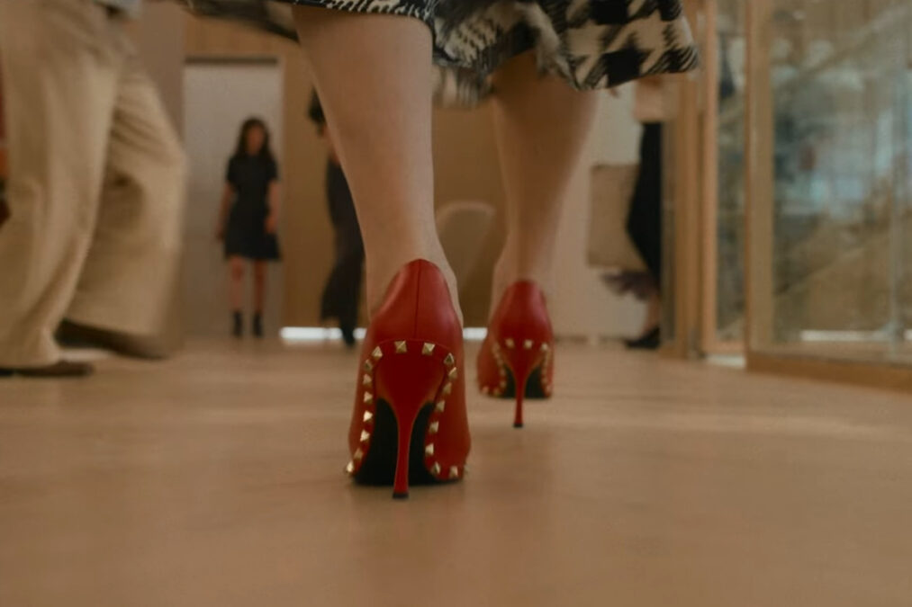 Valentino Rockstud volta aos holofotes com O Diabo Veste Prada 2