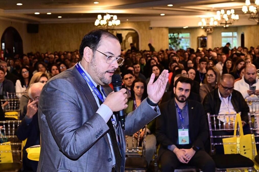 Advogado da Farra do INSS recomendou aportes de municípios no Master