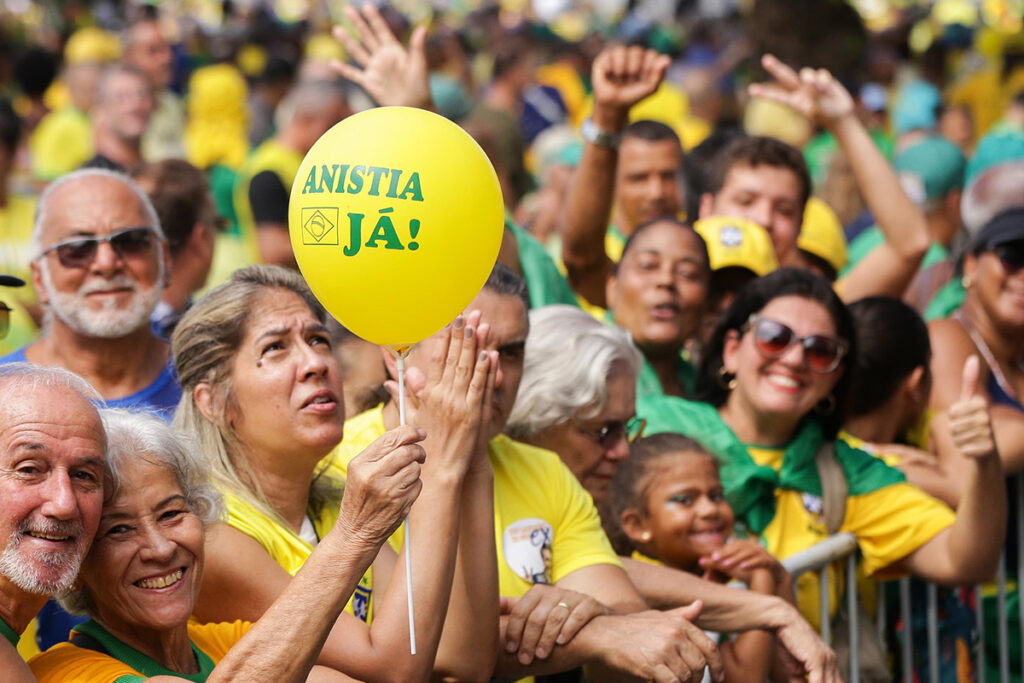 com-bolsonaro-preso,-oposicao-busca-estrategia-para-viabilizar-anistia