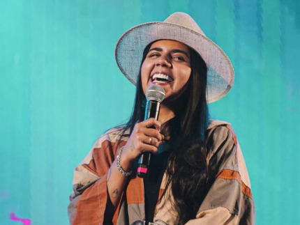 “bem-na-medida-do-possivel”,-diz-yasmin-santos-apos-fim-do-noivado-com-influenciadora