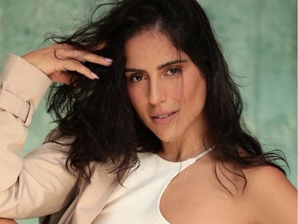 camilla-camargo-aposta-em-dose-dupla-na-carreira-com-teatro-e-novela-vertical-da-globo