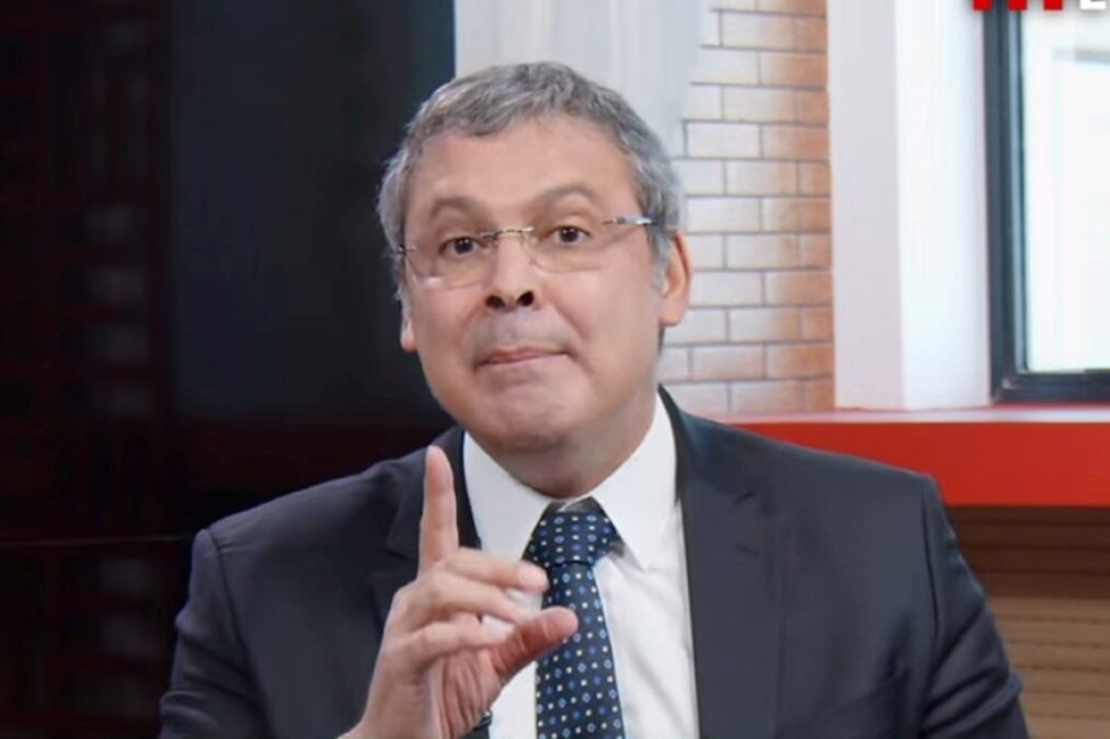 “Centrão não indica líder do PT”, diz Lindbergh após romper com Motta