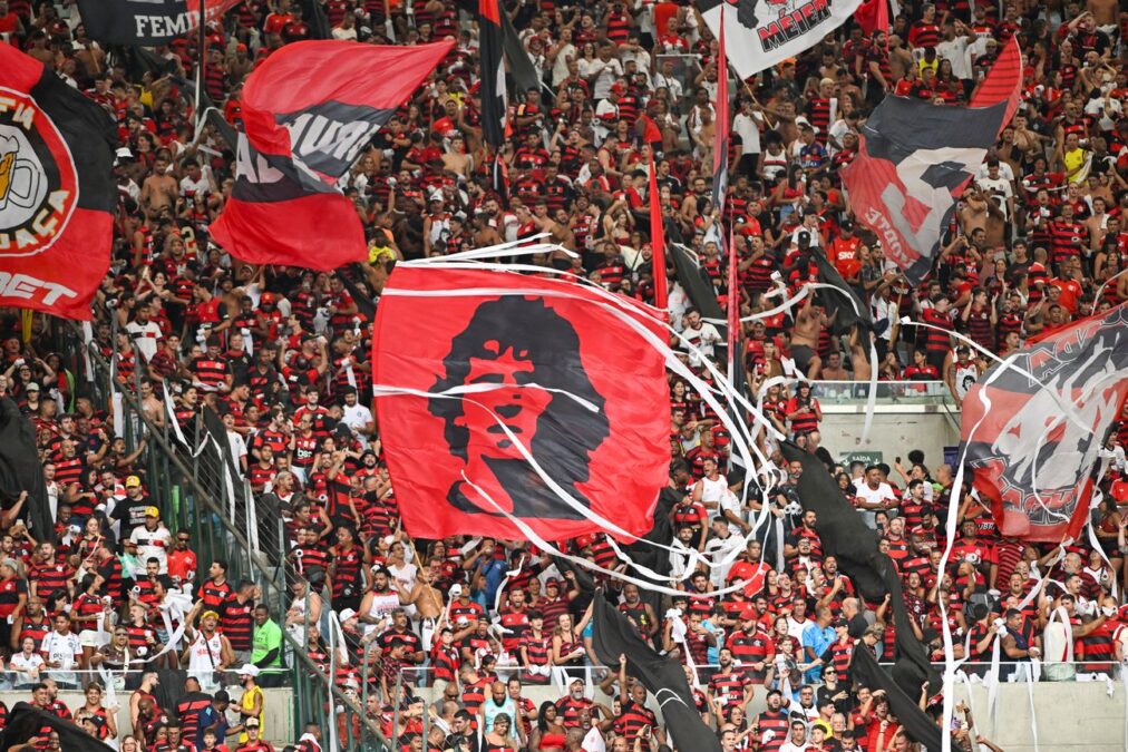 Com mudança no meio-campo, confira provável escalação do Flamengo
