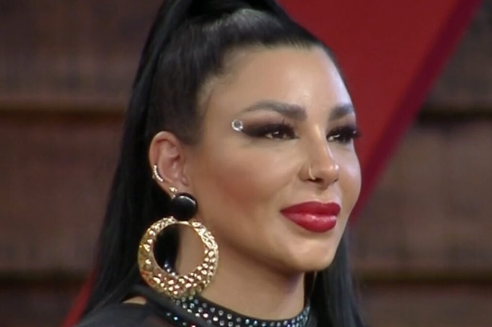 Jenny Miranda passa por transformação no visual; veja antes e depois