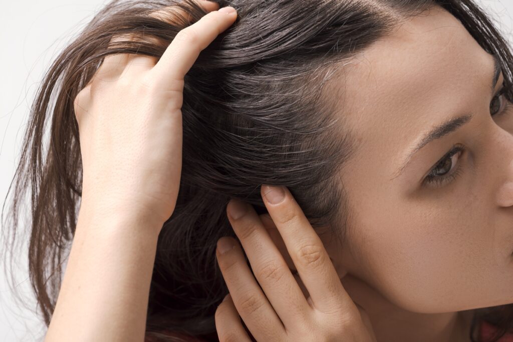 adeus,-grisalhos!-expert-da-dicas-para-disfarcar-os-cabelos-brancos