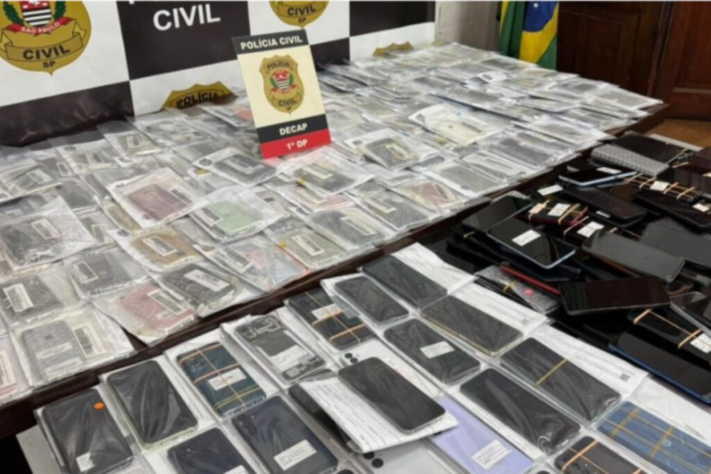 operacao-da-policia-apreende-10-mil-celulares-e-prende-36-receptadores