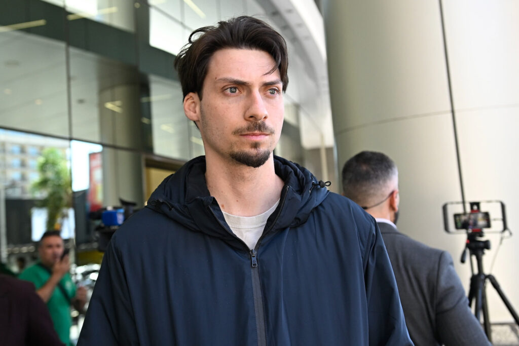 jair-renan-visita-bolsonaro-na-prisao-na-superintendencia-da-pf