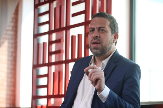 boulos-sugere-“transicao”-para-pequenas-empresas-no-fim-da-escala-6×1