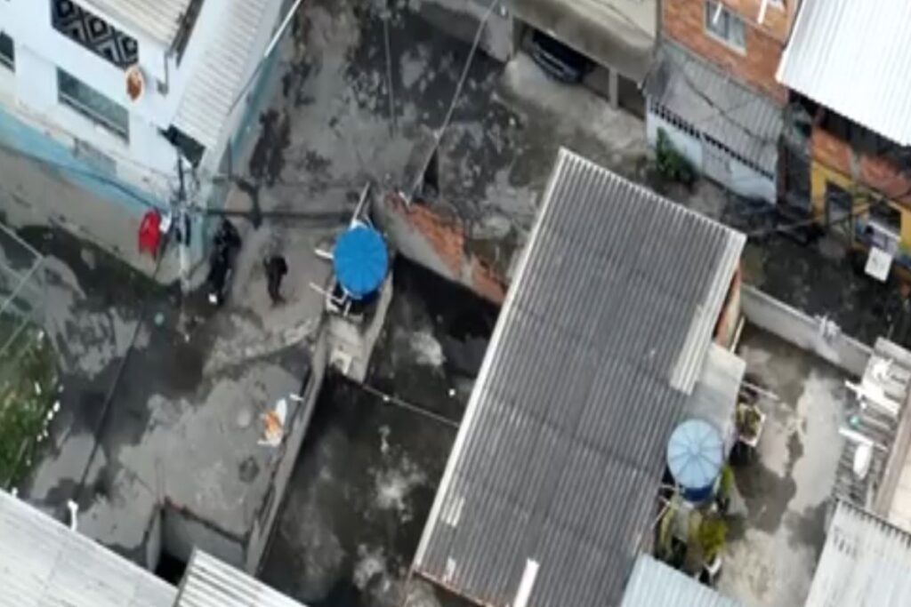 tcp:-criminosos-sao-filmados-em-bunker-antes-de-tiroteio-com-a-policia