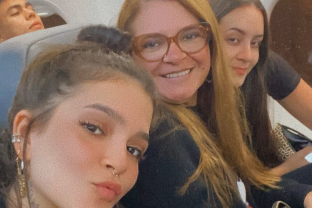 Pai de Mel Maia vai à delegacia após morte da mãe da atriz