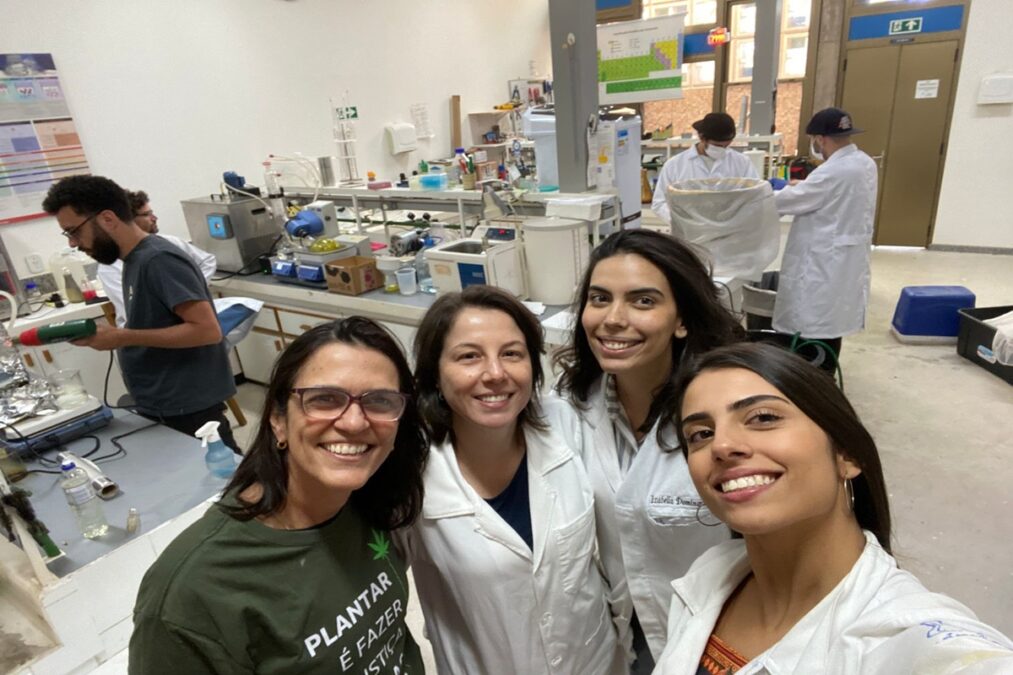 Após câncer, professora da UnB lidera pesquisa sobre maconha medicinal