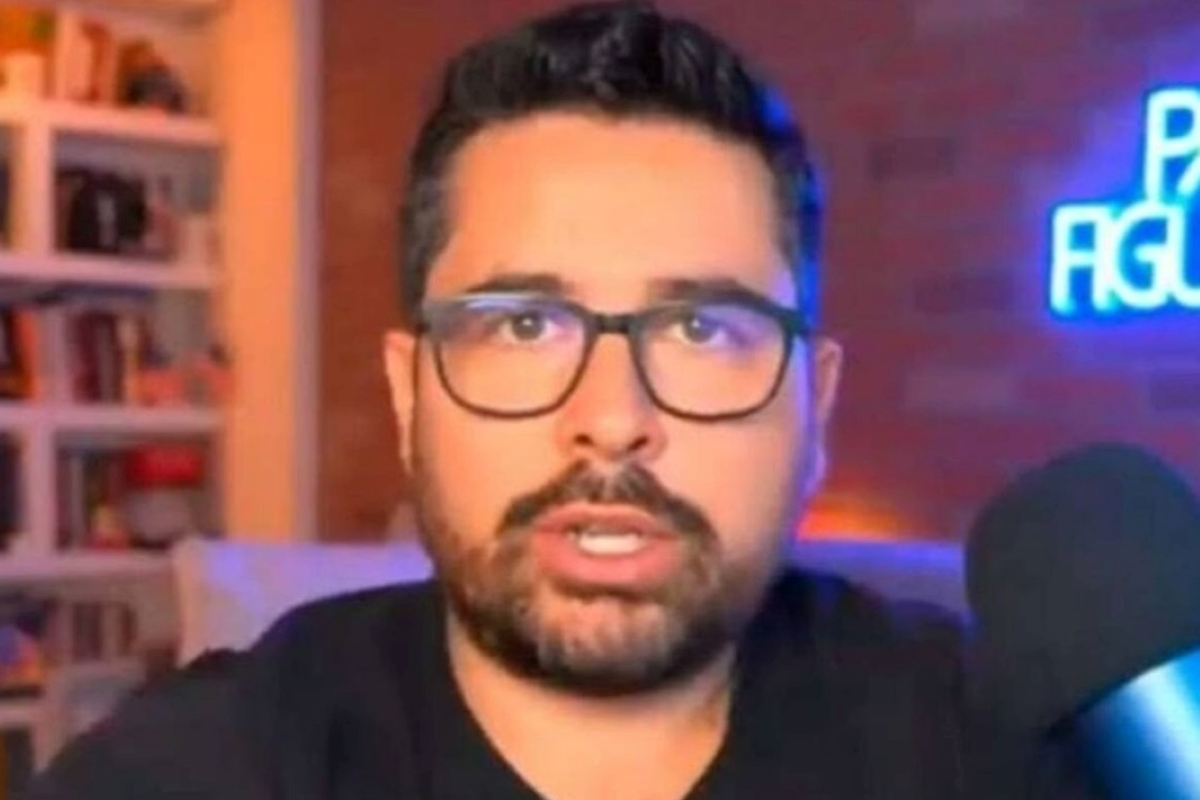 dino-nega-passaporte-para-pai-de-paulo-figueiredo-ir-aos-eua