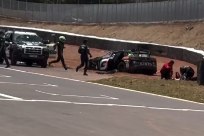 stock-car:-confira-o-boletim-medico-atualizado-de-pilotos-acidentados