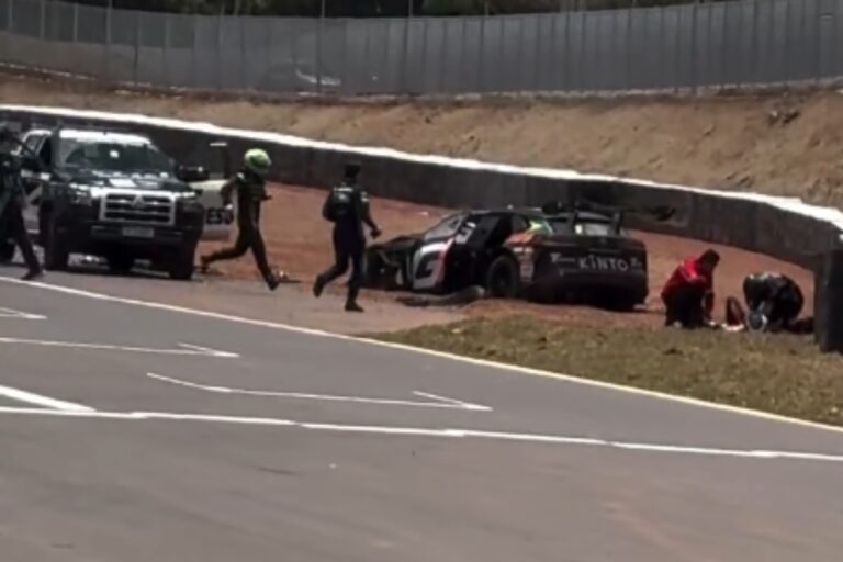 stock-car:-confira-o-boletim-medico-atualizado-de-pilotos-acidentados