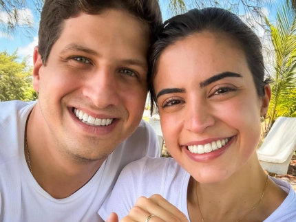 juntos-desde-2019,-joao-campos-e-tabata-amaral-anunciam-noivado