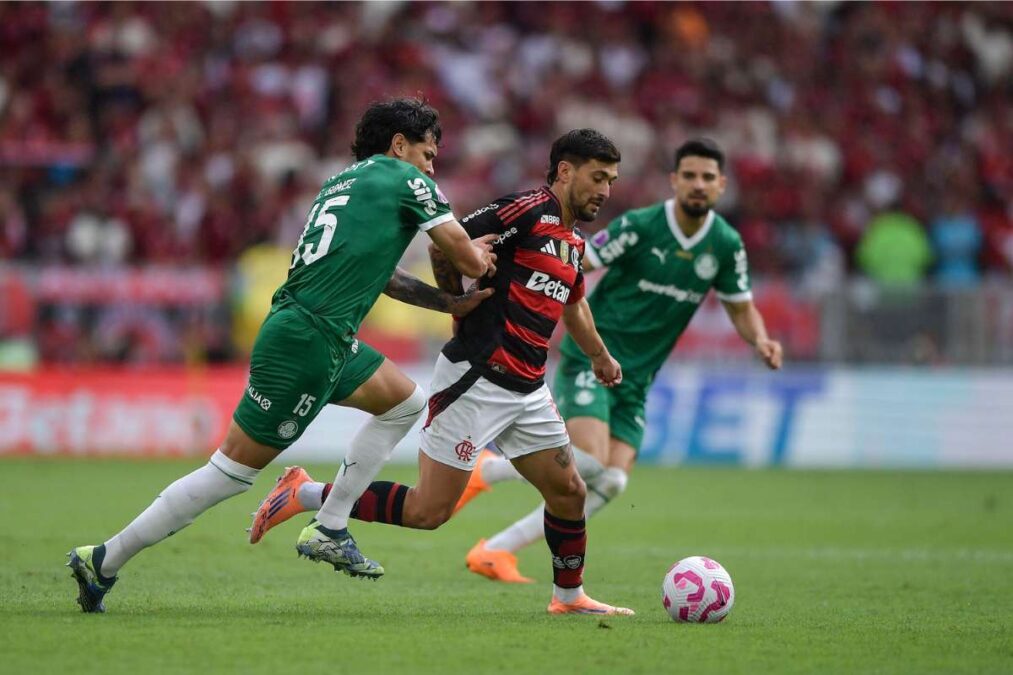 Final da Libertadores começará com 15 minutos de atraso; entenda