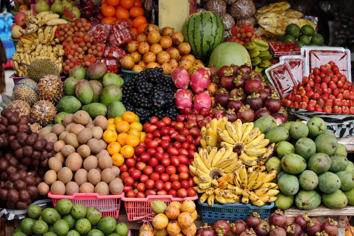 Fruta exótica ajuda a reduzir inflamação no fígado e apoia o intestino