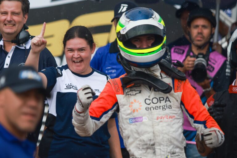 stock-light:-leo-reis-vence-corrida-2;-pipe-barrichello-e-campeao