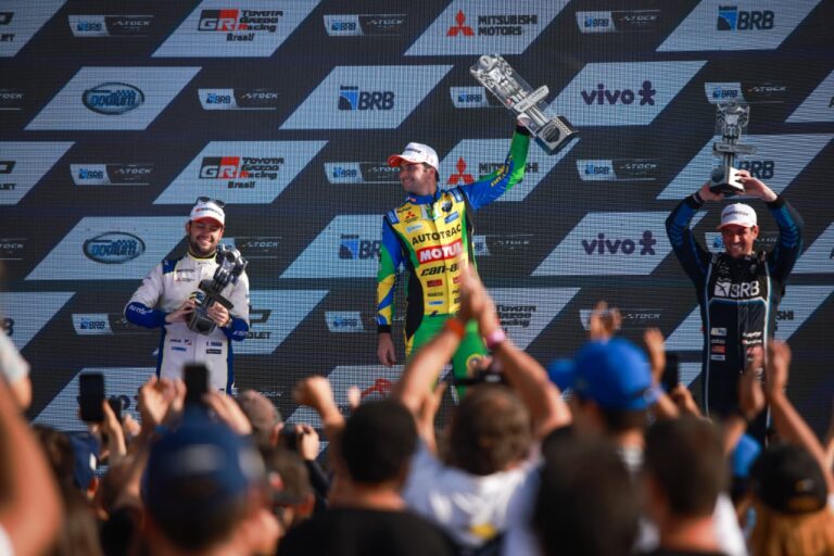 stock-car:-nelson-piquet-jr.-domina-de-ponta-a-ponta-e-vence-prova