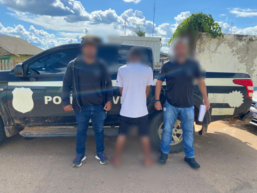 Polícia prende homem por abusar de enteada de 13 anos no Bujari