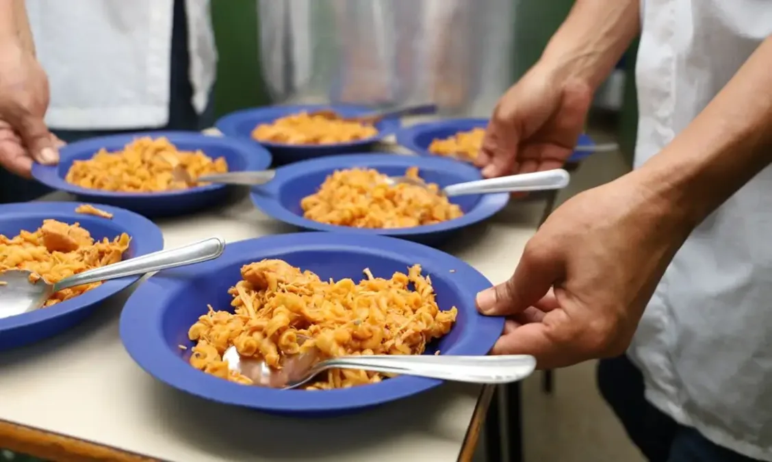 MPAC recomenda que Prefeitura de Sena Madureira regulamente acesso à merenda ou vale-alimentação para profissionais da educação