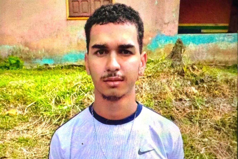 Jovem de 21 anos é encontrado morto com sinais de violência em ramal no interior do Acre
