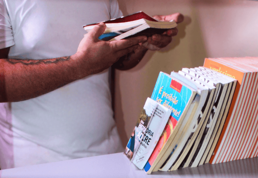 A cada livro lido, o detendo pode remir quatro 4 de pena. Foto: Zayra Amorim
