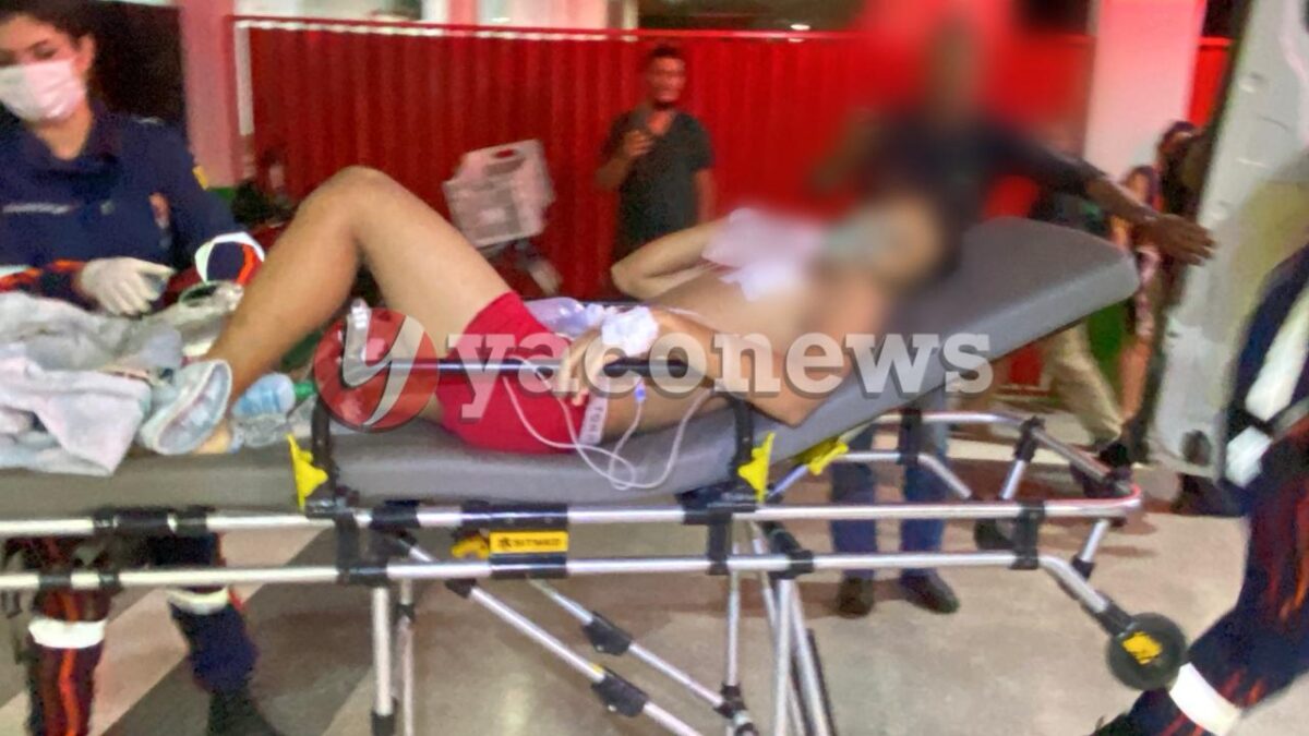 Estudante de 15 anos é baleado ao chegar em casa após sair da escola, em Rio Branco