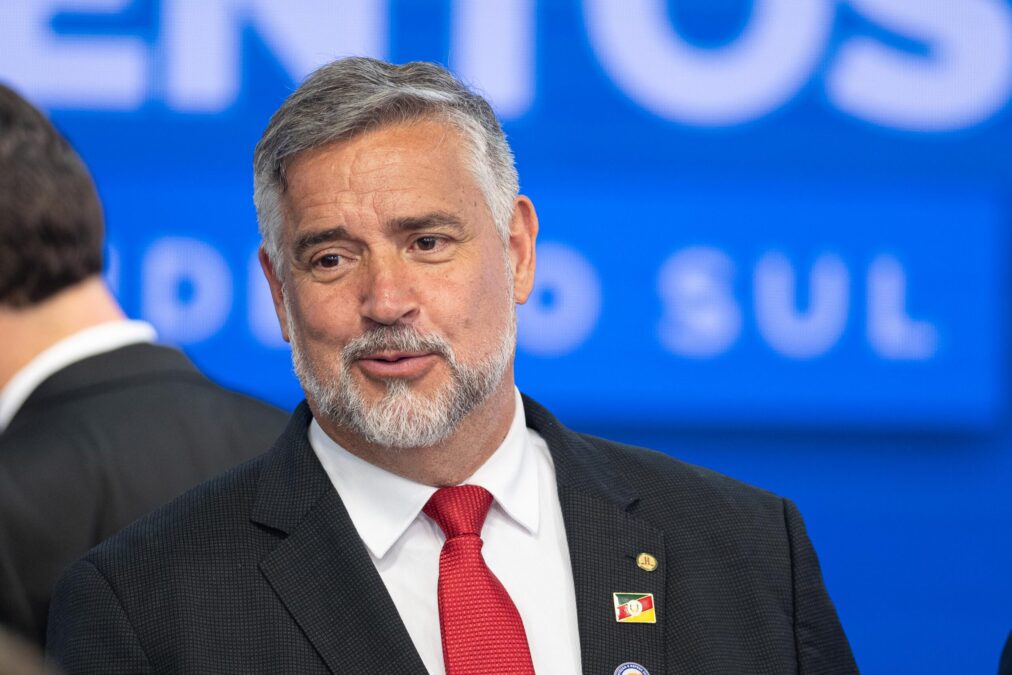 PT oficializa pré-candidatura de Paulo Pimenta ao Senado pelo RS