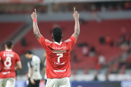 cinco-clubes-e-duas-vagas-restantes:-a-luta-contra-o-rebaixamento-no-brasileirao