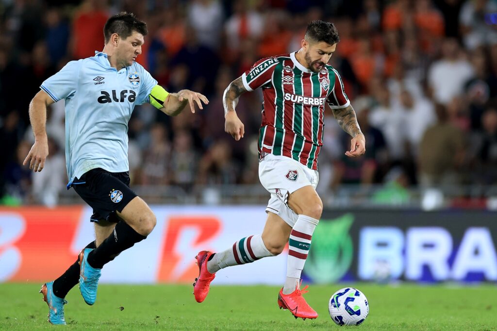 gremio-x-fluminense:-saiba-onde-assistir-ao-jogo-do-brasileirao