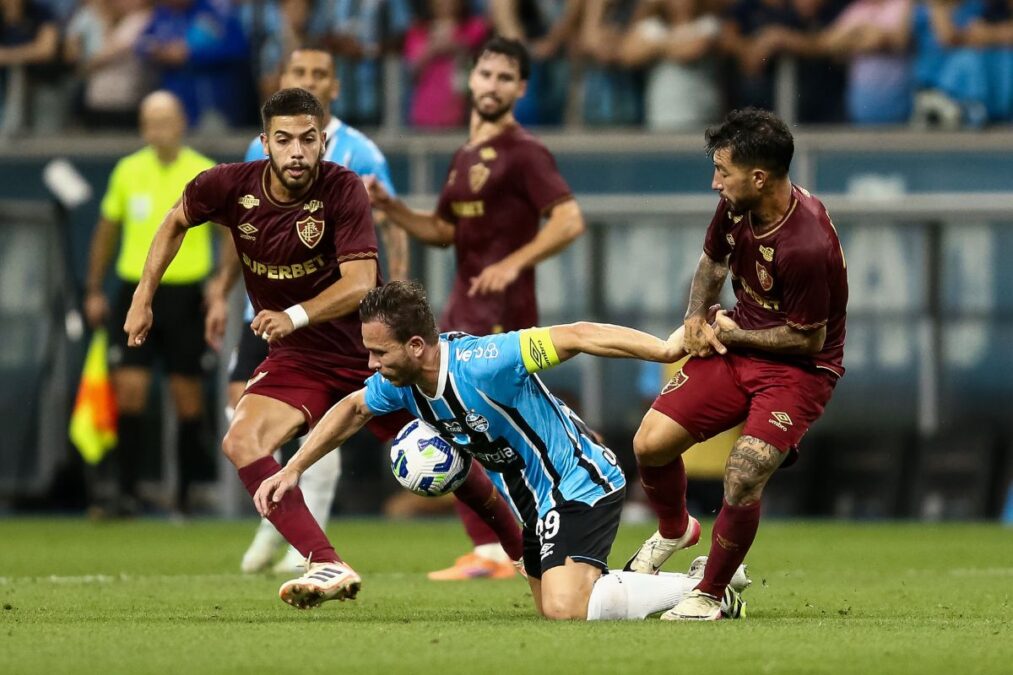 Brasileirão: Soteldo brilha e Fluminense derrota Grêmio na Arena