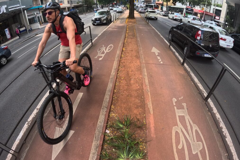 São Paulo lidera em extensão, mas ciclovias são 3,7% da malha viária