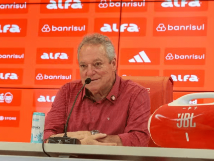 abel-braga-se-defende-apos-criticas:-“quem-perde-um-filho,-nao-e-homofobico”