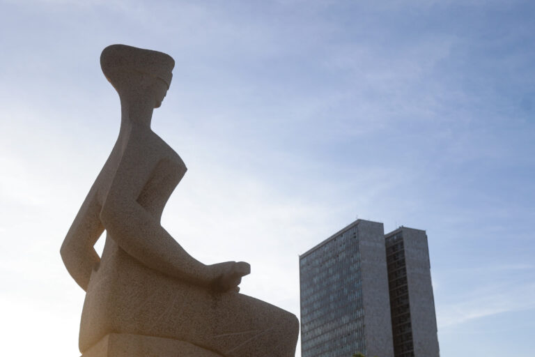 novo-conflito-das-elites-(por-antonio-carlos-de-medeiros)