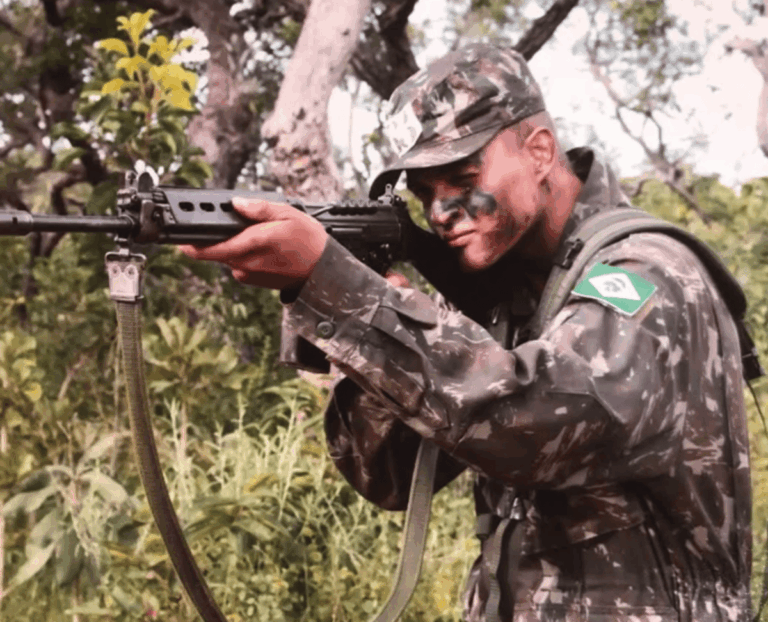 defesa-de-cabo-assassinada-por-soldado-nega-que-existia-relacionamento