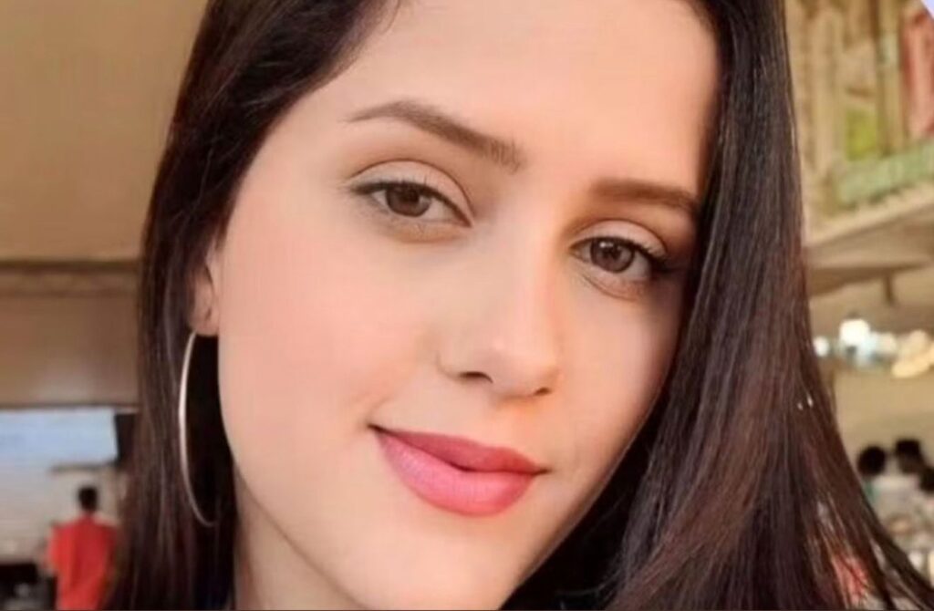 professora-e-incendiada-pelo-namorado-e-tem-60%-do-corpo-queimado