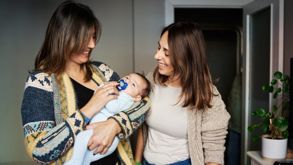 virou-vovo,-vovo,-tio-ou-tia?-veja-cuidados-na-hora-de-visitar-um-bebe