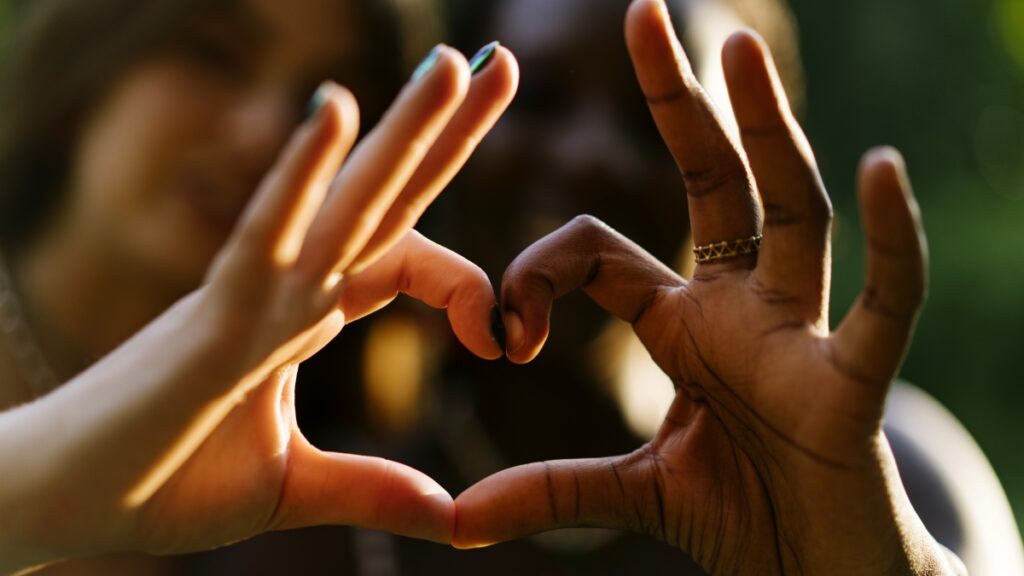 coracao-mole:-veja-os-4-signos-mais-amorosos-do-zodiaco